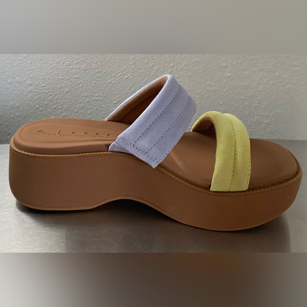 REEF ..Stylish Women's Platform Sandals in 
Lavender and yellow - Picture 5 of 16